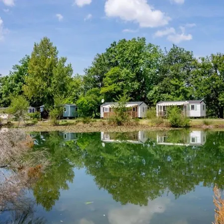 Mobil Confortable Avec Terrasse - Api-1-52-727 Campingplatz *