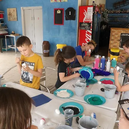 Mobil Confortable Avec Terrasse - Api-1-52-727 مكان تخييم Saint-Sornin (Charente-Maritime)