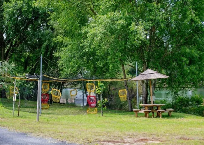 Mobil Confortable Avec Terrasse - Api-1-52-727 *