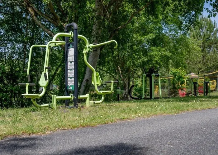 Campingplatz Mobil Confortable Avec Terrasse - Api-1-52-727 *